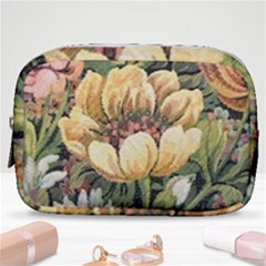 Retro Vintage Floral Make Up Pouch (small)