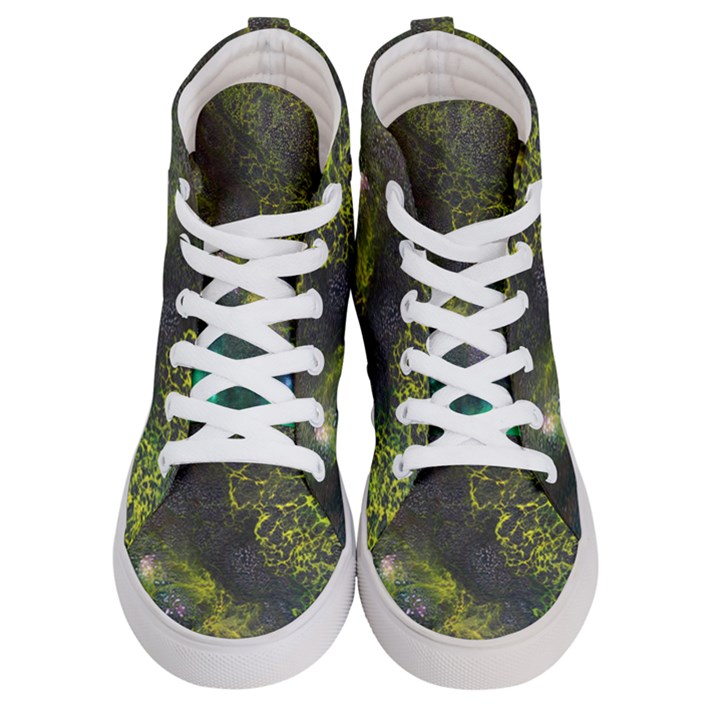 Deep in the Reef Women s Hi-Top Skate Sneakers