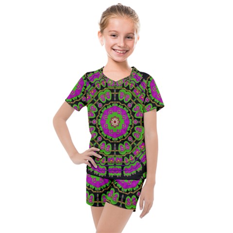 Flowers And More Floral Dancing A Happy Dance Kids  Mesh Tee And Shorts Set by pepitasart