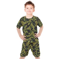 Camouflage 04 Kid s Set by quinncafe82