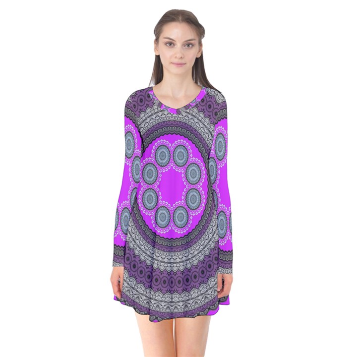 Round Pattern Ethnic Design Long Sleeve V-neck Flare Dress