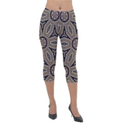 Pattern Decoration Abstract Lightweight Velour Capri Leggings  by Nexatart