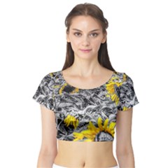 Sunflower Field Girasol Sunflower Short Sleeve Crop Top by Sapixe