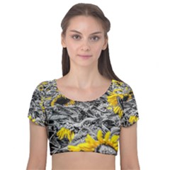 Sunflower Field Girasol Sunflower Velvet Short Sleeve Crop Top  by Sapixe