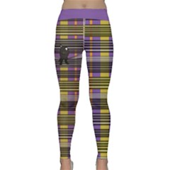 Playing With Plaid Kitten (purple) Halloween Pattern Classic Yoga Leggings by emilyzragz