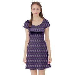 Luv Machine Robot Houndstooth Pattern (purple) Short Sleeve Skater Dress by emilyzragz