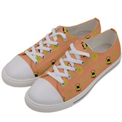 Bee A Bug Nature Wallpaper Women s Low Top Canvas Sneakers by Sapixe