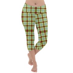 Geometric Tartan Pattern Square Lightweight Velour Capri Yoga Leggings