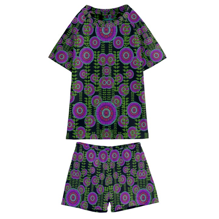 Black Lotus Night In Climbing Beautiful Leaves Kids  Swim Tee and Shorts Set