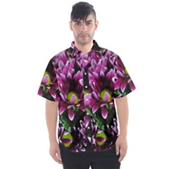 Maroon And White Mums Men s Short Sleeve Shirt