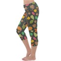 Thanksgiving pattern Capri Yoga Leggings View2