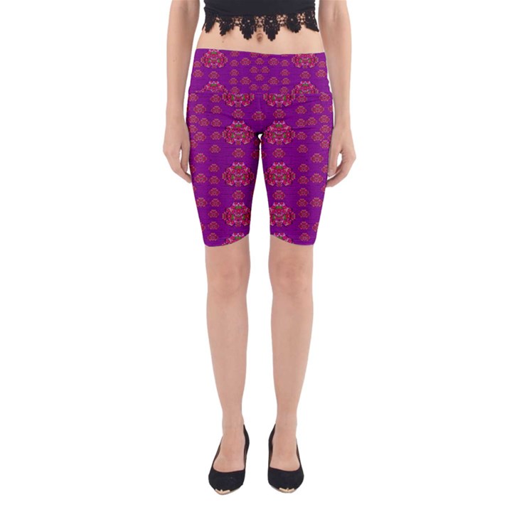 Seasonal Delight With Fantasy Flowers Yoga Cropped Leggings