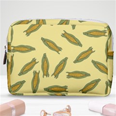 Corn Pattern Make Up Pouch (medium)