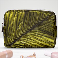 Feather Macro Bird Plumage Nature Make Up Pouch (medium)