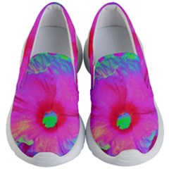 Psychedelic Pink And Red Hibiscus Flower Kid s Lightweight Slip Ons by myrubiogarden