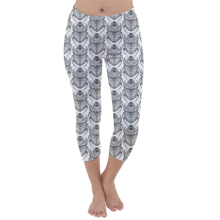 Scarab Pattern Egyptian Mythology Black and White Capri Winter Leggings 