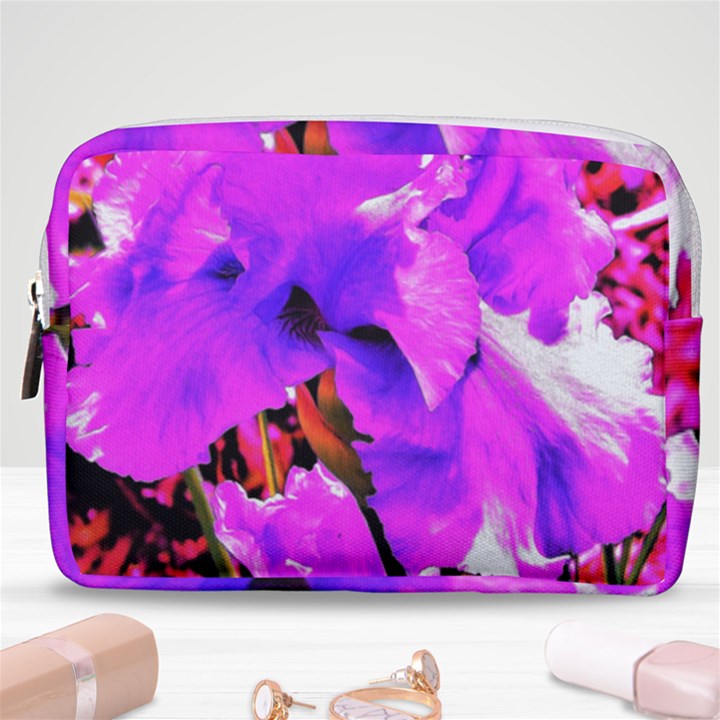 Abstract Ultra Violet Purple Iris On Red And Pink Make Up Pouch (Medium)