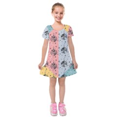 Abstract Christmas Balls Pattern Kids  Short Sleeve Velvet Dress