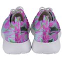 Hot Pink And White Peppermint Twist Garden Phlox Men s Lightweight Sports Shoes View4