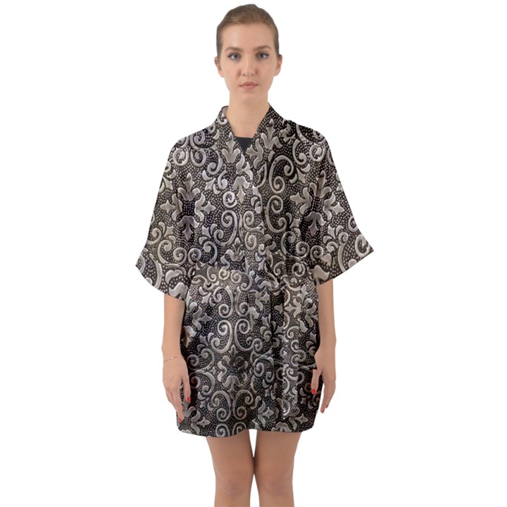 Wordsworth Metallic Pattern Quarter Sleeve Kimono Robe