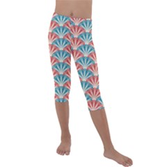 Seamless Patter Peacock Feathers Kids  Lightweight Velour Capri Leggings 