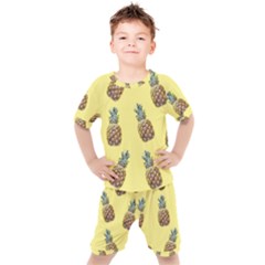 Pineapples Fruit Pattern Texture Kid s Set