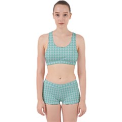 Mint Triangle Shape Pattern Work It Out Gym Set by picsaspassion