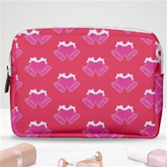 Christmas Red Pattern Reasons Make Up Pouch (medium)