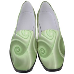 Fractal Green White St Patricks Day Women s Classic Loafer Heels