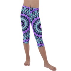 Abstract Art Background Kids  Lightweight Velour Capri Leggings 