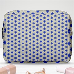 Star Background Backdrop Blue Make Up Pouch (large)