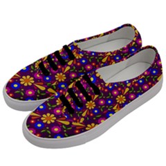 Pattern Illustration Background Men s Classic Low Top Sneakers