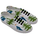 Forest Christmas Tree Spruce Men s Classic Low Top Sneakers View3