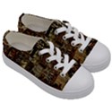 New York City Skyscrapers Kids  Low Top Canvas Sneakers View3