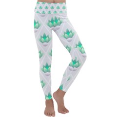 Plant Pattern Green Leaf Flora Kids  Lightweight Velour Classic Yoga Leggings