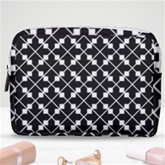 Abstract Background Arrow Make Up Pouch (medium) by Pakrebo