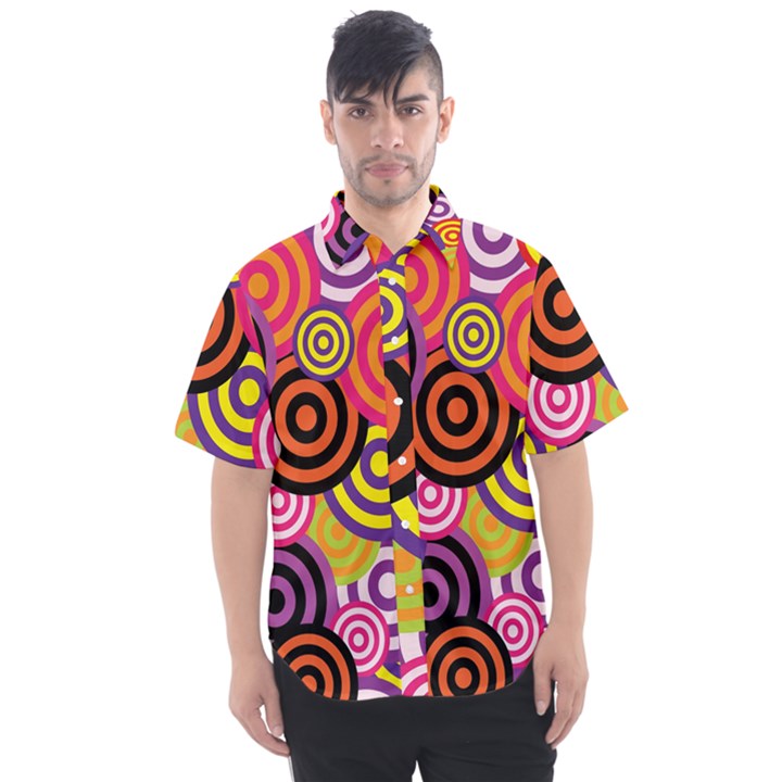 Abstract Circles Background Retro Men s Short Sleeve Shirt