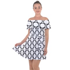 Black Pattern Halftone Wallpaper Off Shoulder Velour Dress