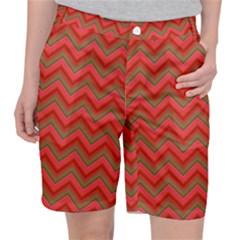 Background Retro Red Zigzag Pocket Shorts