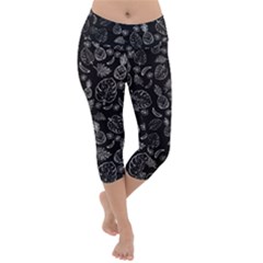 Tropical Pattern Lightweight Velour Capri Yoga Leggings