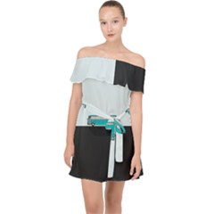 Bus Off Shoulder Chiffon Dress