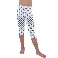 Star Curved Pattern Monochrome Kids  Lightweight Velour Capri Leggings 