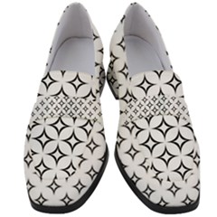 Star Curved Pattern Monochrome Women s Chunky Heel Loafers