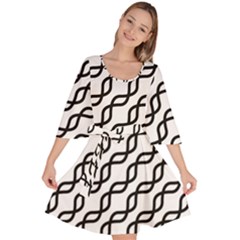 Diagonal Stripe Pattern Velour Kimono Dress