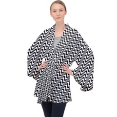 White Line Wave Black Pattern Velvet Kimono Robe