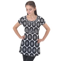 Pattern Swirl Spiral Repeating Puff Sleeve Tunic Top