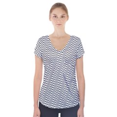 Wave Wave Lines Diagonal Seamless Short Sleeve Front Detail Top by Pakrebo