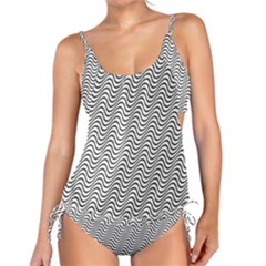 Wave Wave Lines Diagonal Seamless Tankini Set by Pakrebo