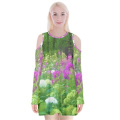 Annabella Hydrangeas And Purple Garden Landscape Velvet Long Sleeve Shoulder Cutout Dress