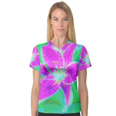 Hot Pink Stargazer Lily On Turquoise Blue And Green V-neck Sport Mesh Tee